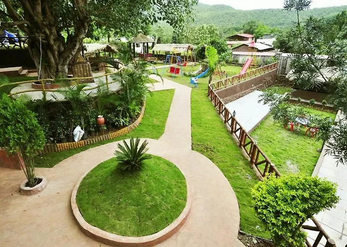 Green Wood Resort Pune